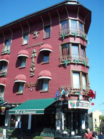 North Shields Pub
